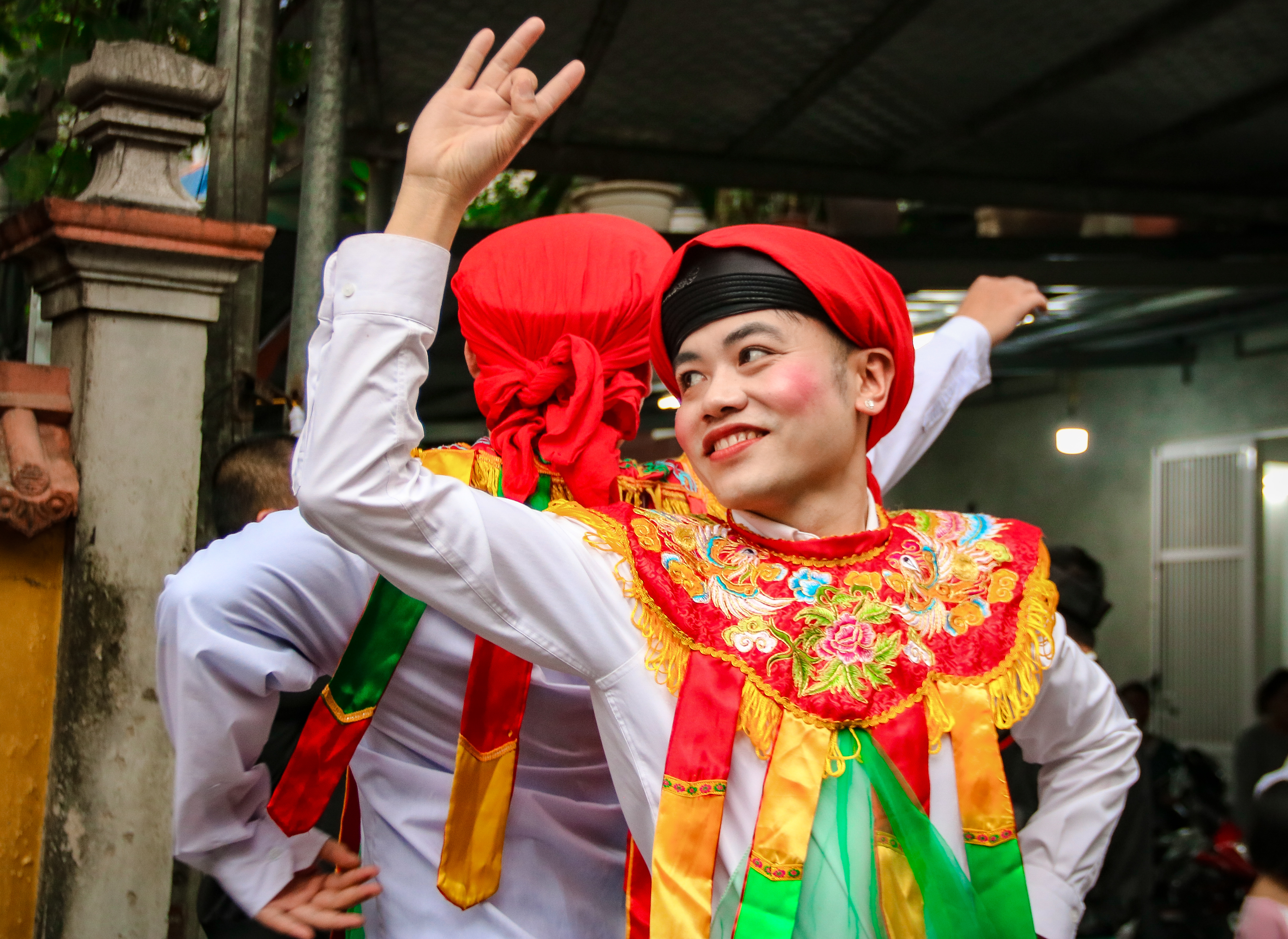 Trai làng Triều Khúc tái hiện điệu múa 'Con đĩ đánh bồng' - tinh hoa múa cổ đất Thăng Long